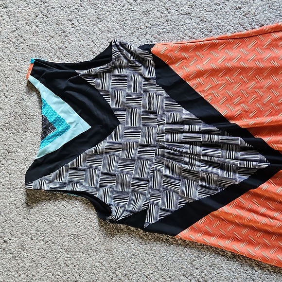 Colorful Geometric Maxi Dress - Picture 5 of 6